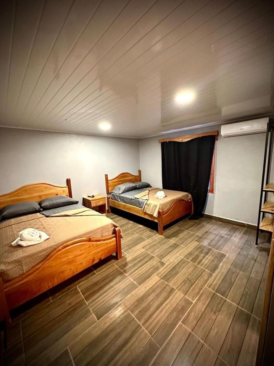 בוקט Blasina Beer Hostel מראה חיצוני תמונה