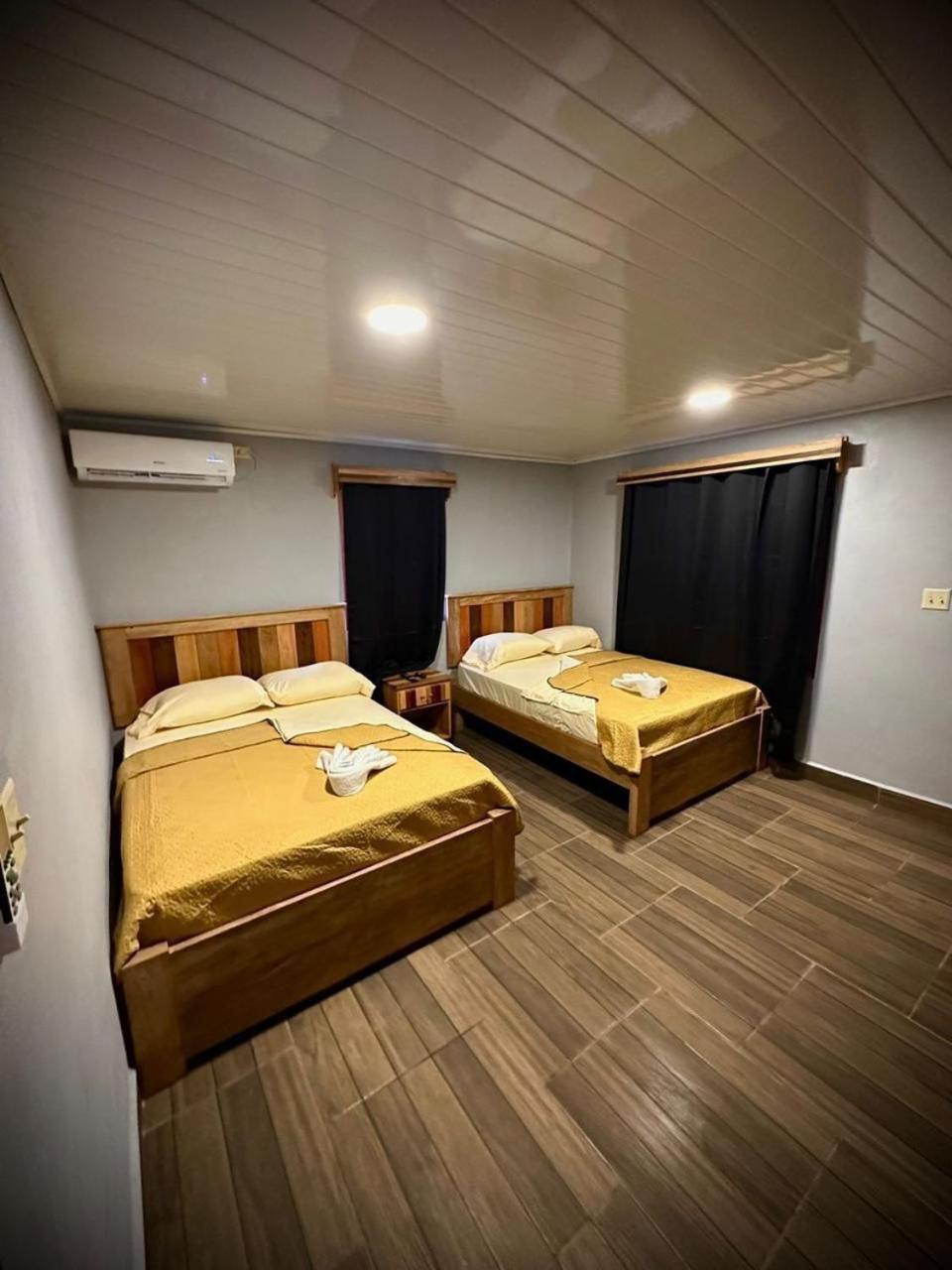 בוקט Blasina Beer Hostel מראה חיצוני תמונה